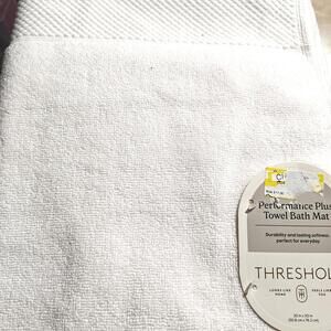 100% Cotton Fade Resistant Performance Plus Towel Bath Mat Threshold White